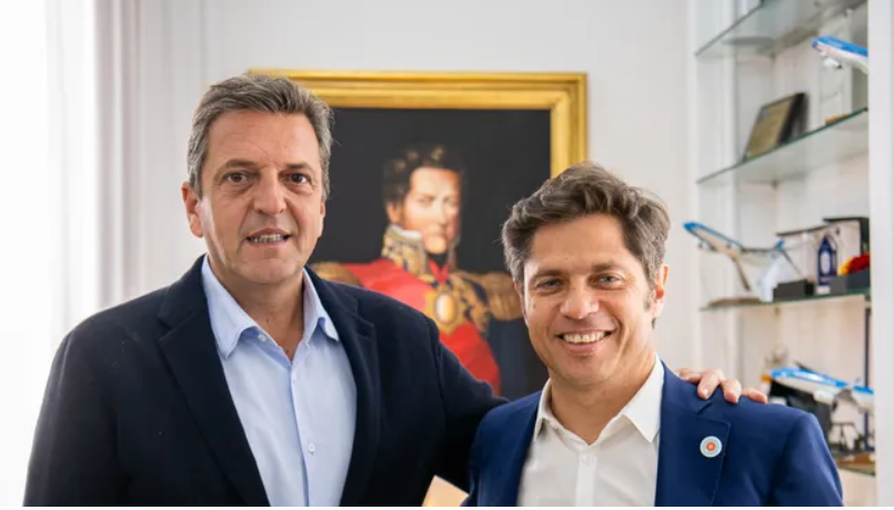 Kicillof y Massa reunieron a intendentes peronistas para ordenar el discurso y contener el avance de Milei