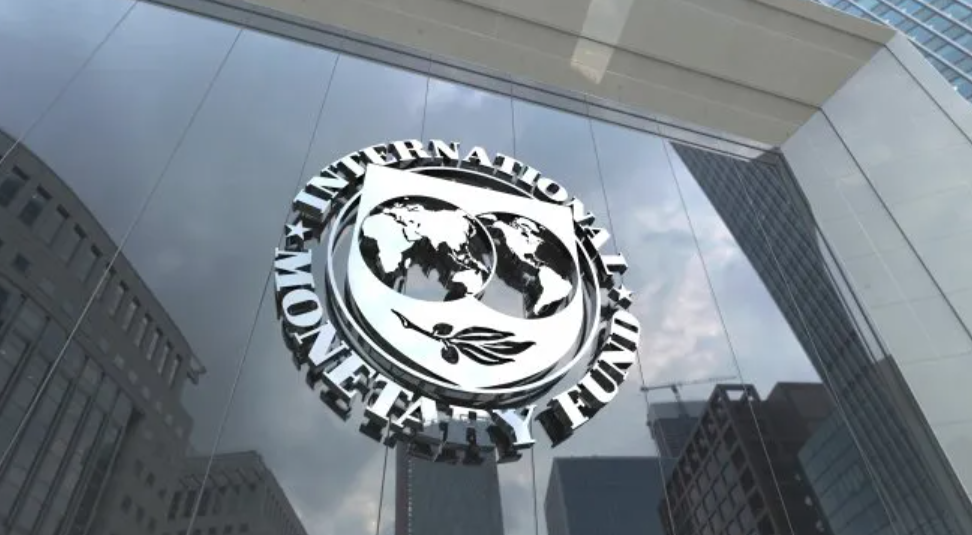 El staff técnico del FMI aprobó la primera revisión para un nuevo desembolso