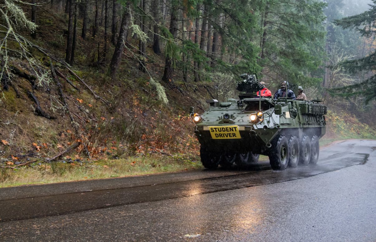Llegaron los primeros Strykers comprados a Estados Unidos y serán presentados en un acto conjunto entre Petri y Presti