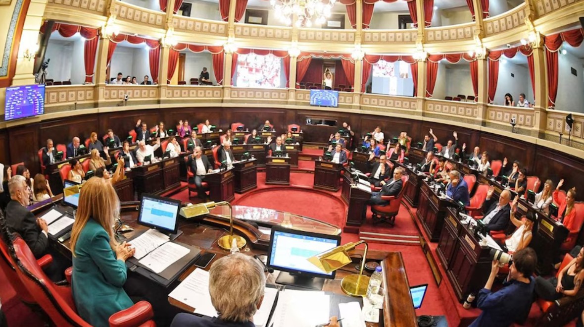 Tensión entre Kicillof y la Casa Rosada por el aval nacional al endeudamiento aprobado para la Provincia