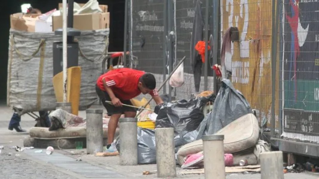 La pobreza cayó a 17,3% en la Ciudad de Buenos Aires y marcó su nivel más bajo en seis años