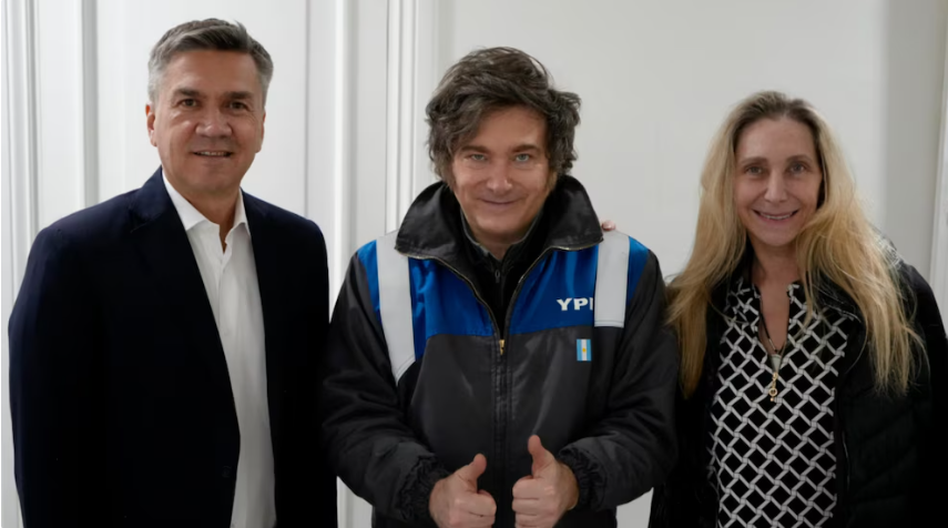 Santilli acelera las negociaciones con gobernadores para destrabar la Reforma Laboral en las sesiones extraordinarias