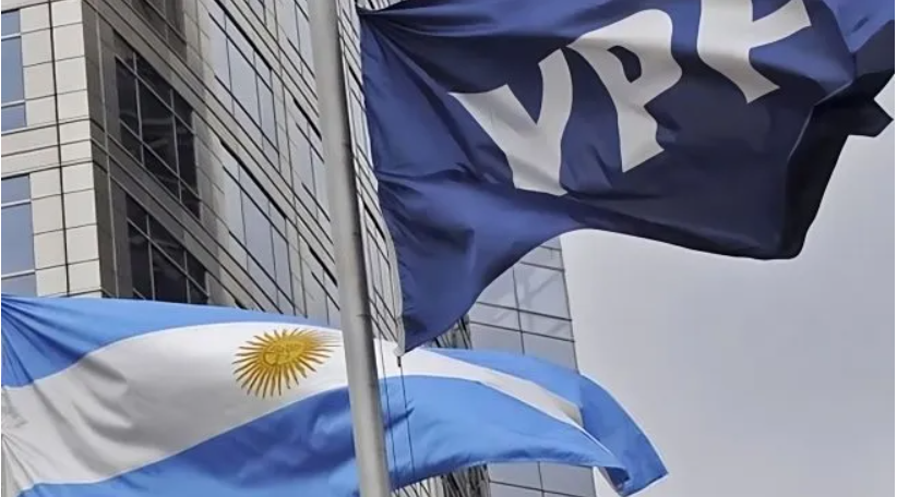 Revés judicial en EE.UU.: anulan el fallo por YPF y Argentina evita una condena de USD 16.100 millones