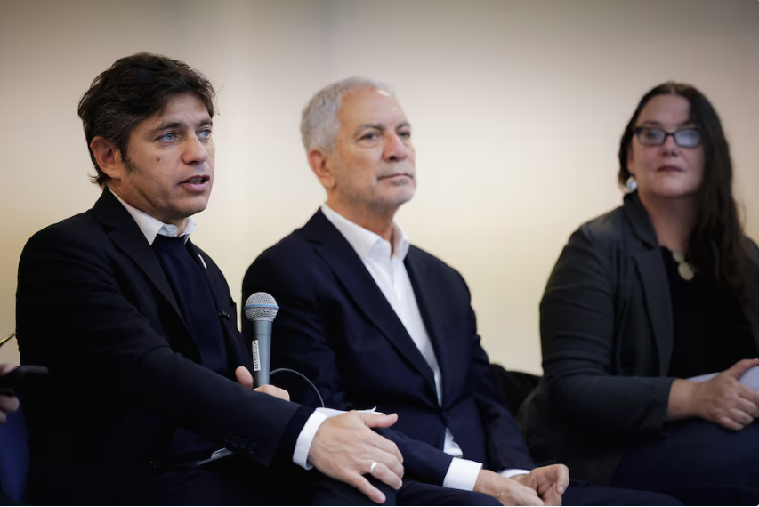 Kicillof vuelve a CABA y apunta al voto joven con un acto centrado en universidad y ciencia