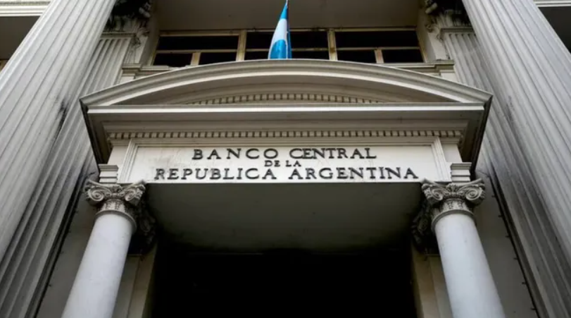 El BCRA compró US$57 millones y acumuló diez ruedas consecutivas con saldo positivo