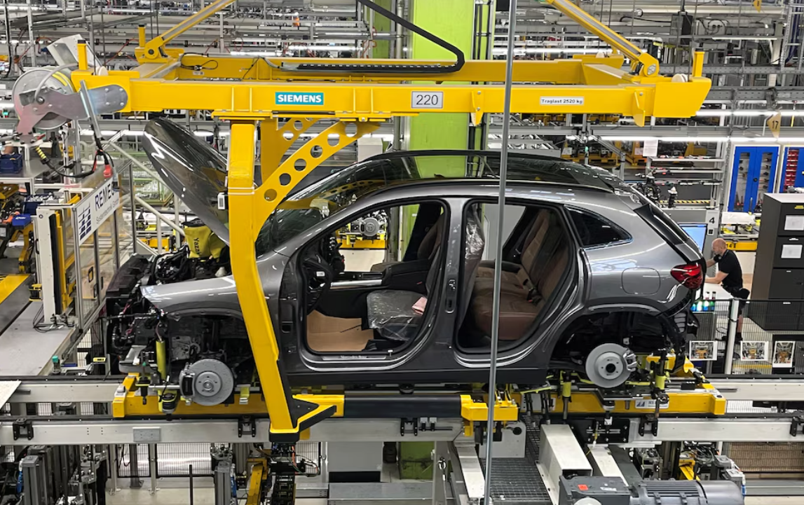 La industria sigue estancada y acumula una caída cercana al 2% en 2026