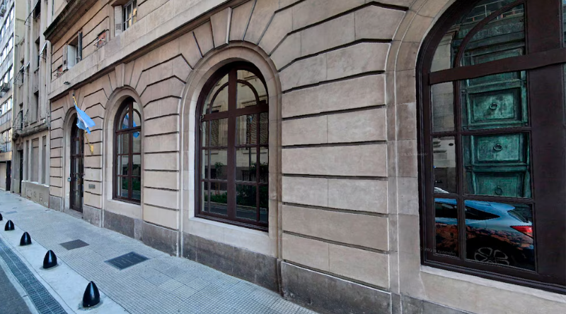 El Gobierno aprobó un nuevo estatuto para la SIDE: cómo será la carrera de los agentes desde 2027